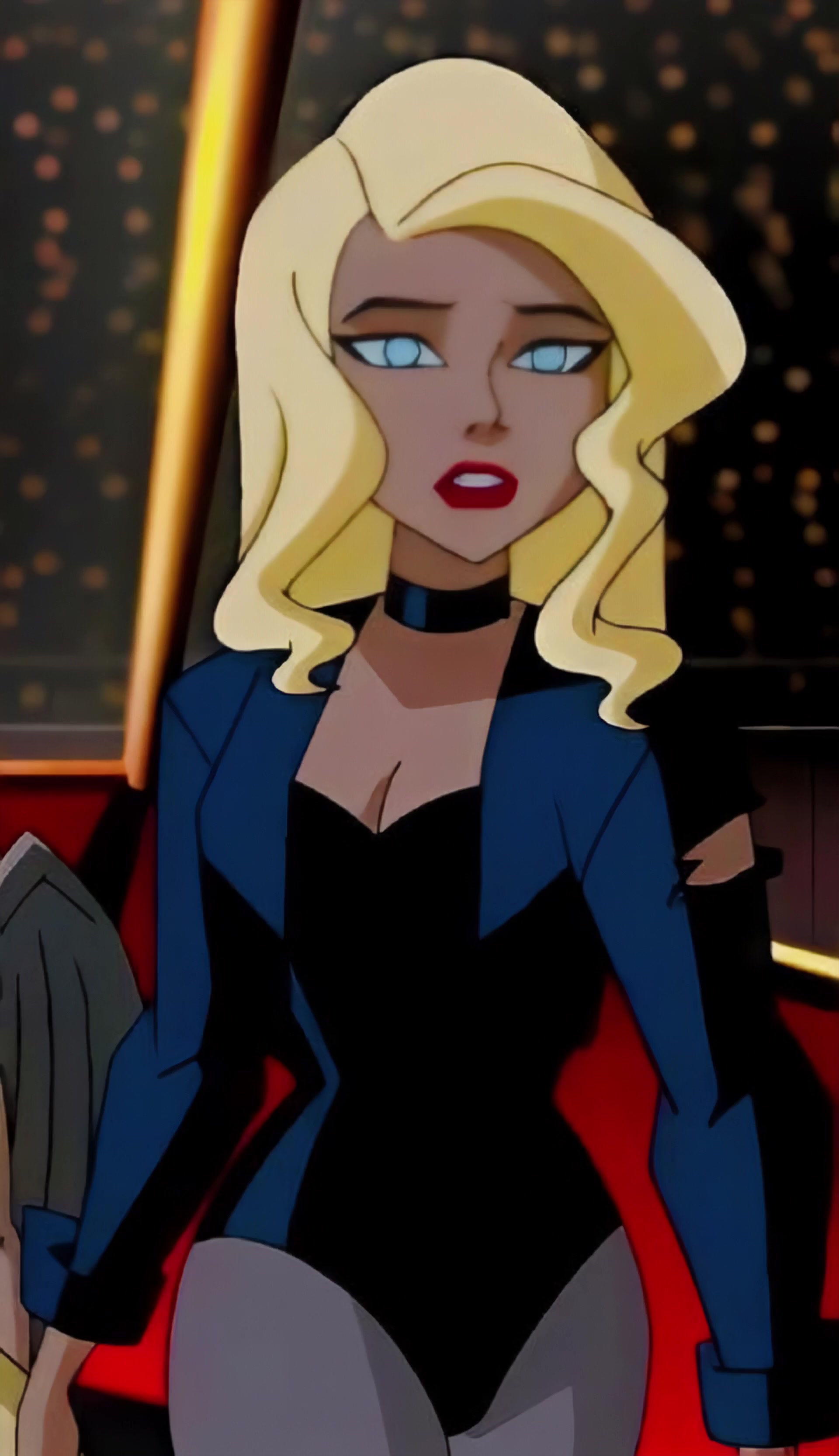 Черная канарейка (Black Canary) с голой грудью